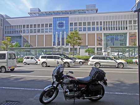 札幌駅とWOO