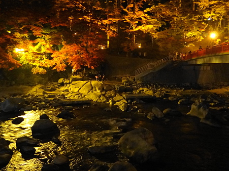 香嵐渓：待月橋夜景