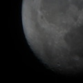 初めて望遠鏡撮影した月