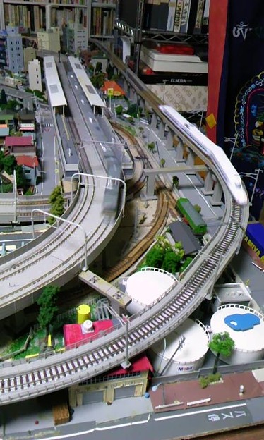 フォト蔵地下の部屋の鉄道模型レイアウト部分アップアルバム: モバツイ (383)写真データフォト蔵ツイート