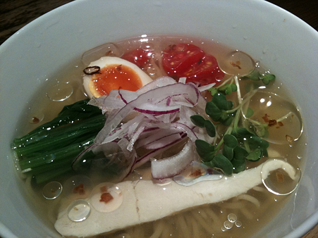 塩山水涼麺 支那そばや