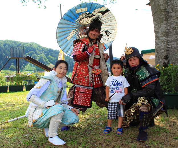 前田慶次のキセルを持って 写真共有サイト フォト蔵