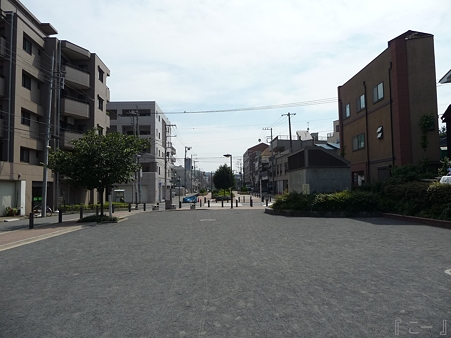 110622-東横廃線 東白楽→反町 (24)