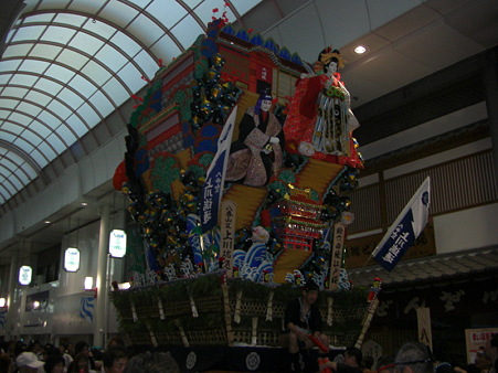【博多祇園山笠 2009】走る飾り山笠 上川端通 見送り 助六由縁江戸桜4